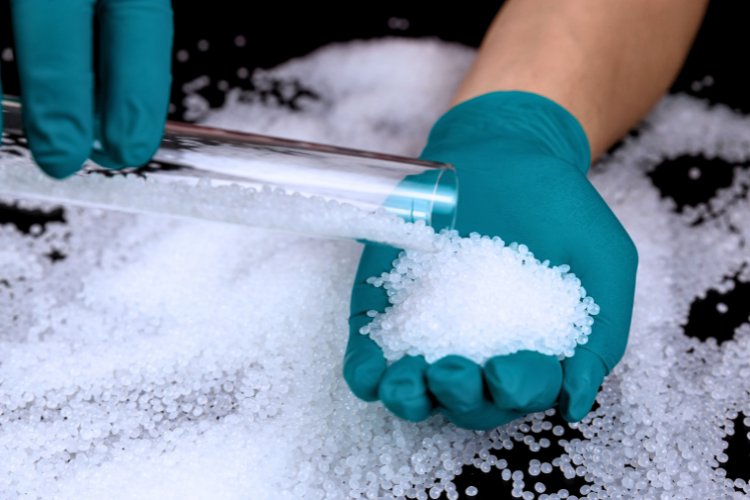 中國再生塑膠限用物質新標準 2025 年 6 月起正式實施