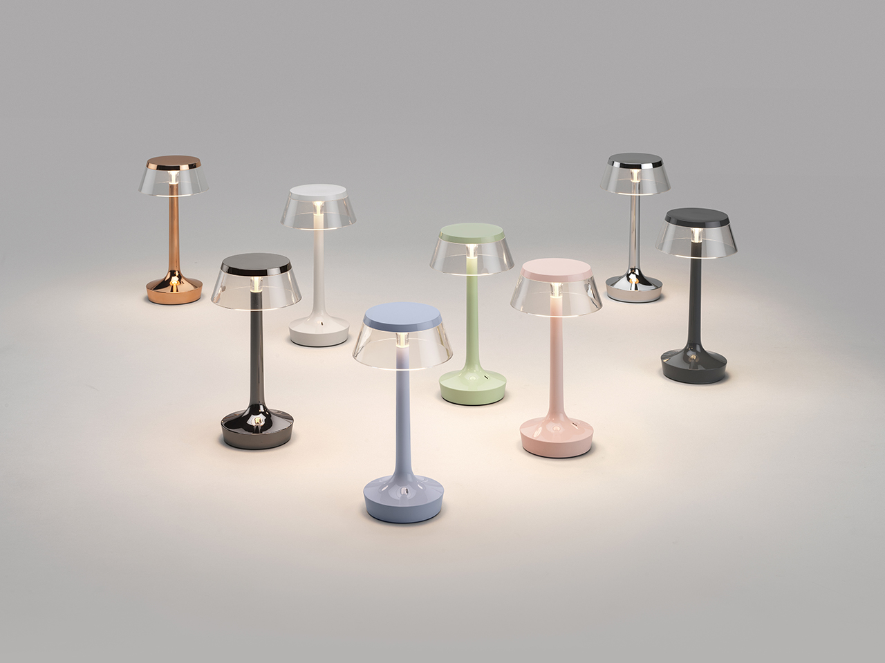 Philippe Starck 設計的 Bon Jour Unplugged 桌燈華麗再進化