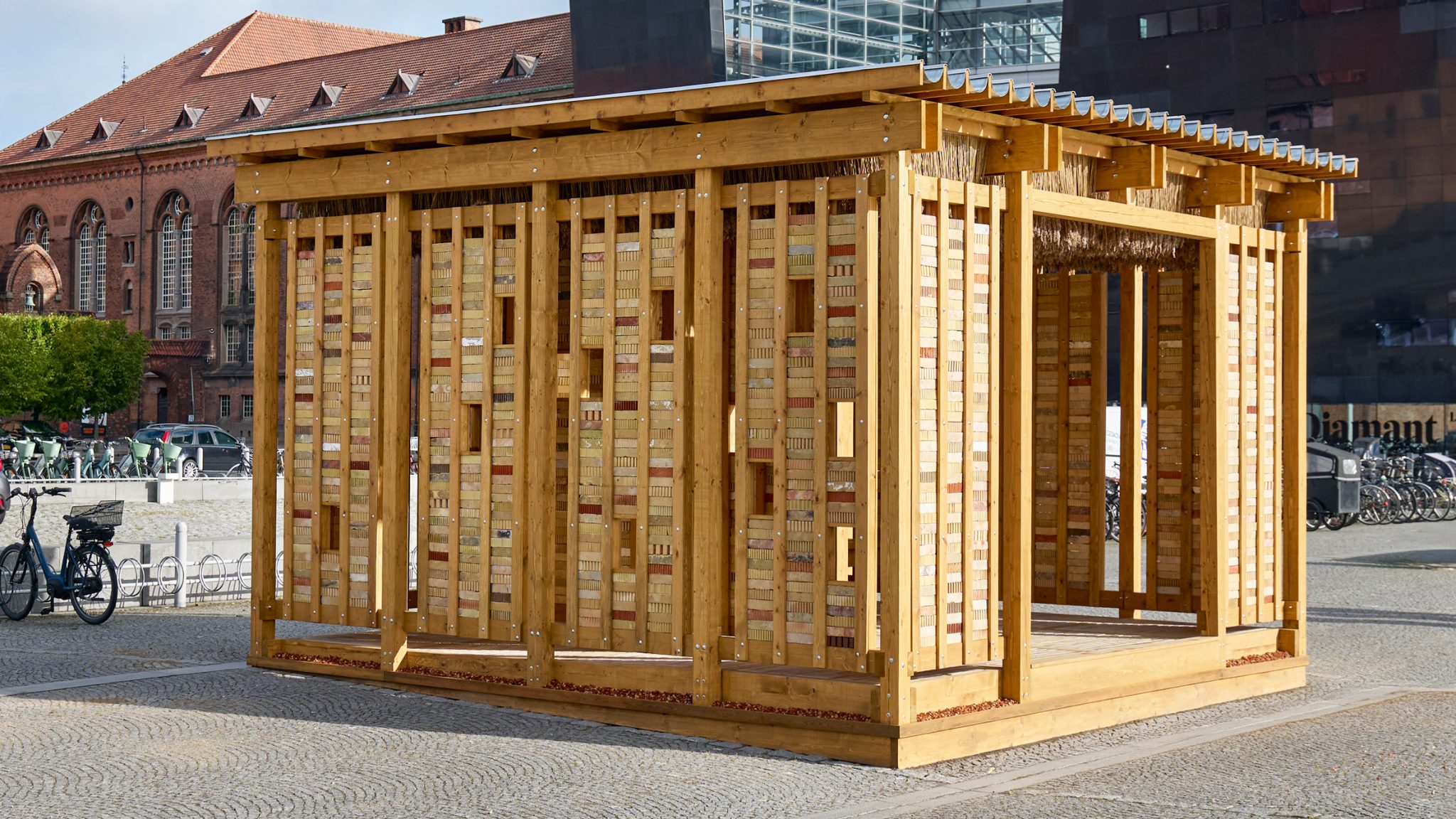 Slaatto Morsbøl 利用再生材料設計哥本哈根建築雙年展館