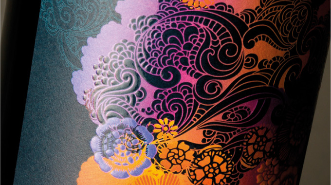 打凸、燙金、全像圖:一篇看懂品牌包裝的防偽加工應用