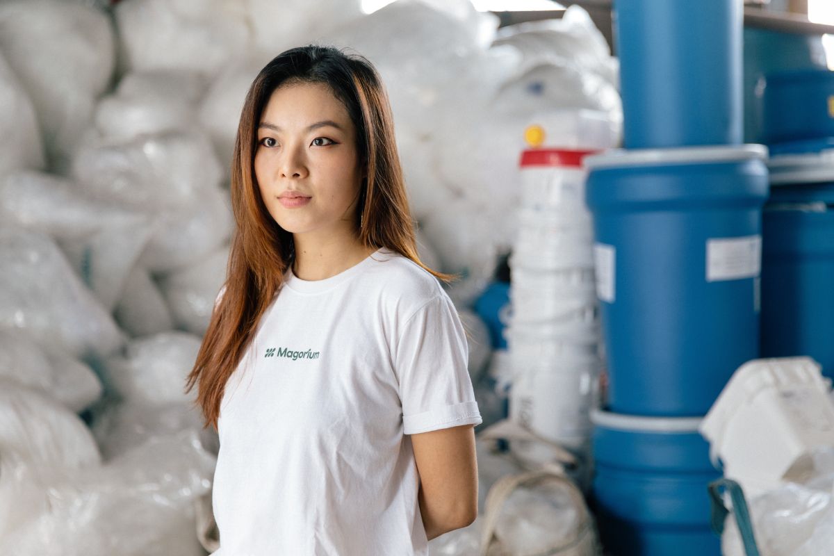 Oh Chu Xian 的新創公司正在利用塑膠垃圾來鋪路